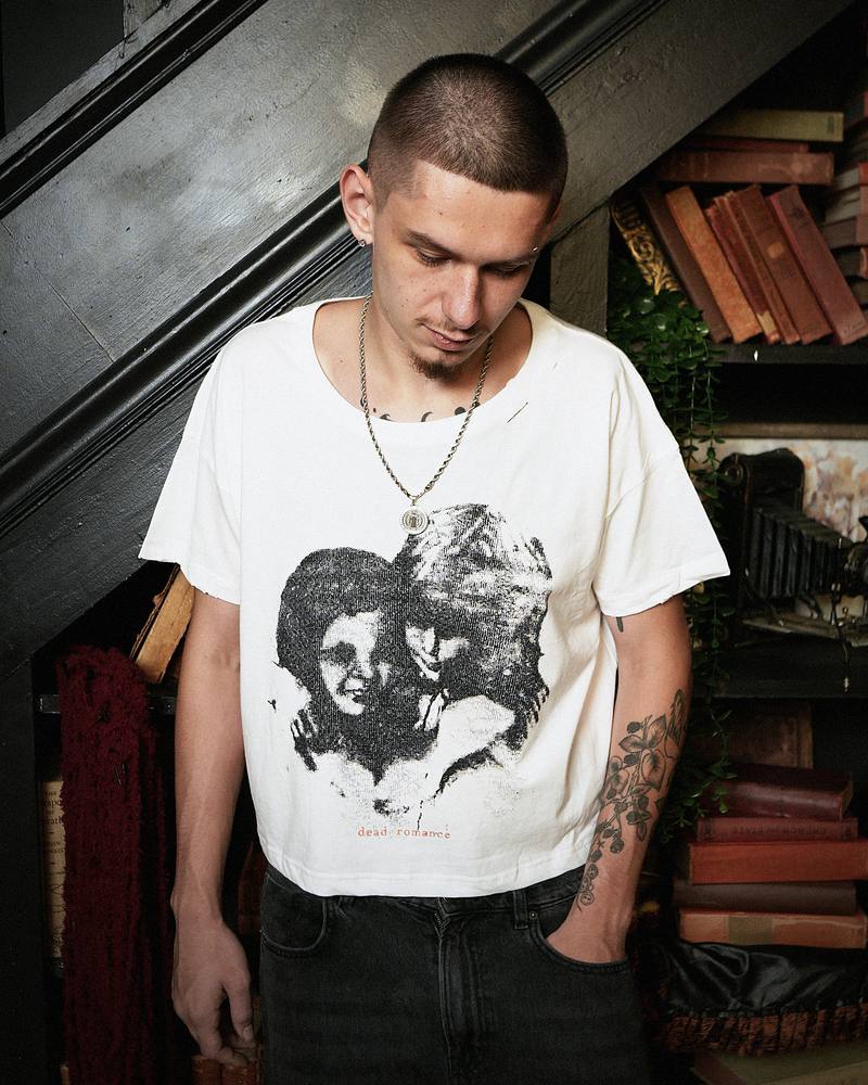 silent love white worn, look 13